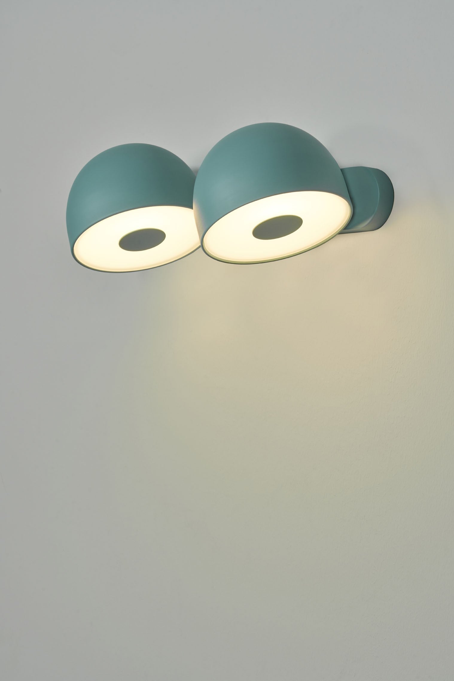 BOWEE W2 - Wall Light