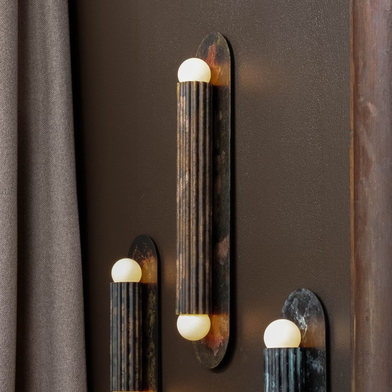 VESTA LG - Wall Light