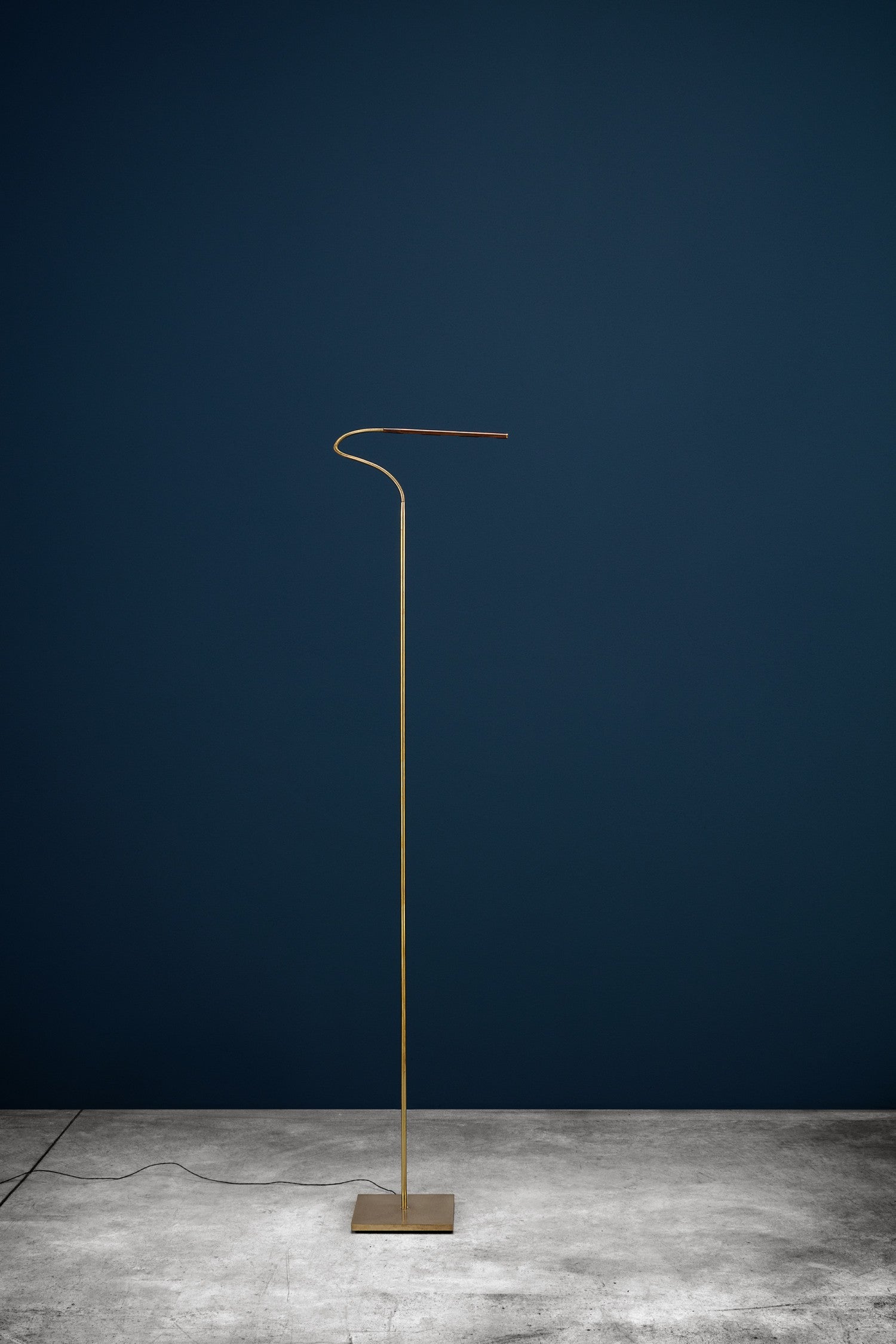 LOLA - Floor Lamp