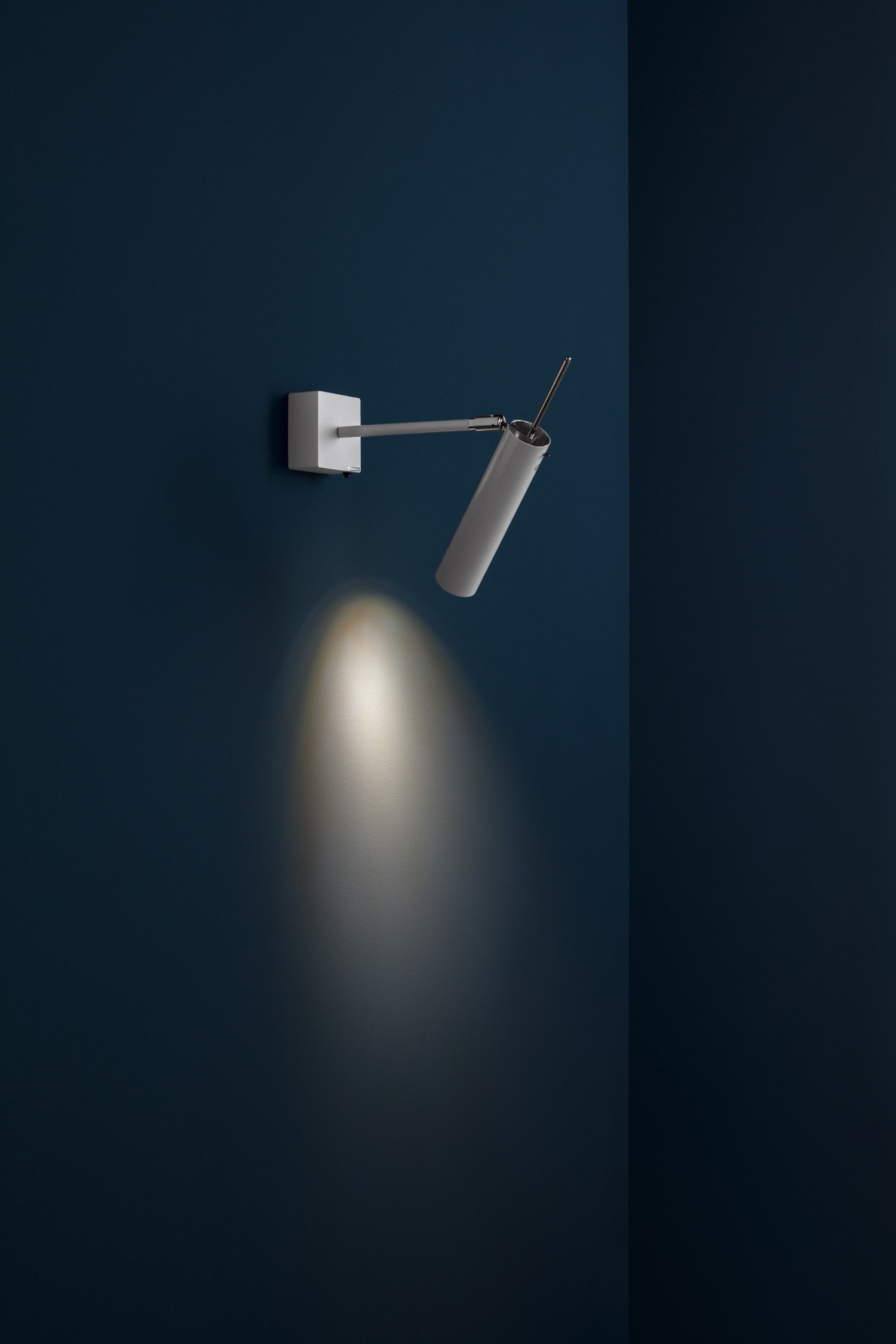 LUCENERA 502 - Wall Light