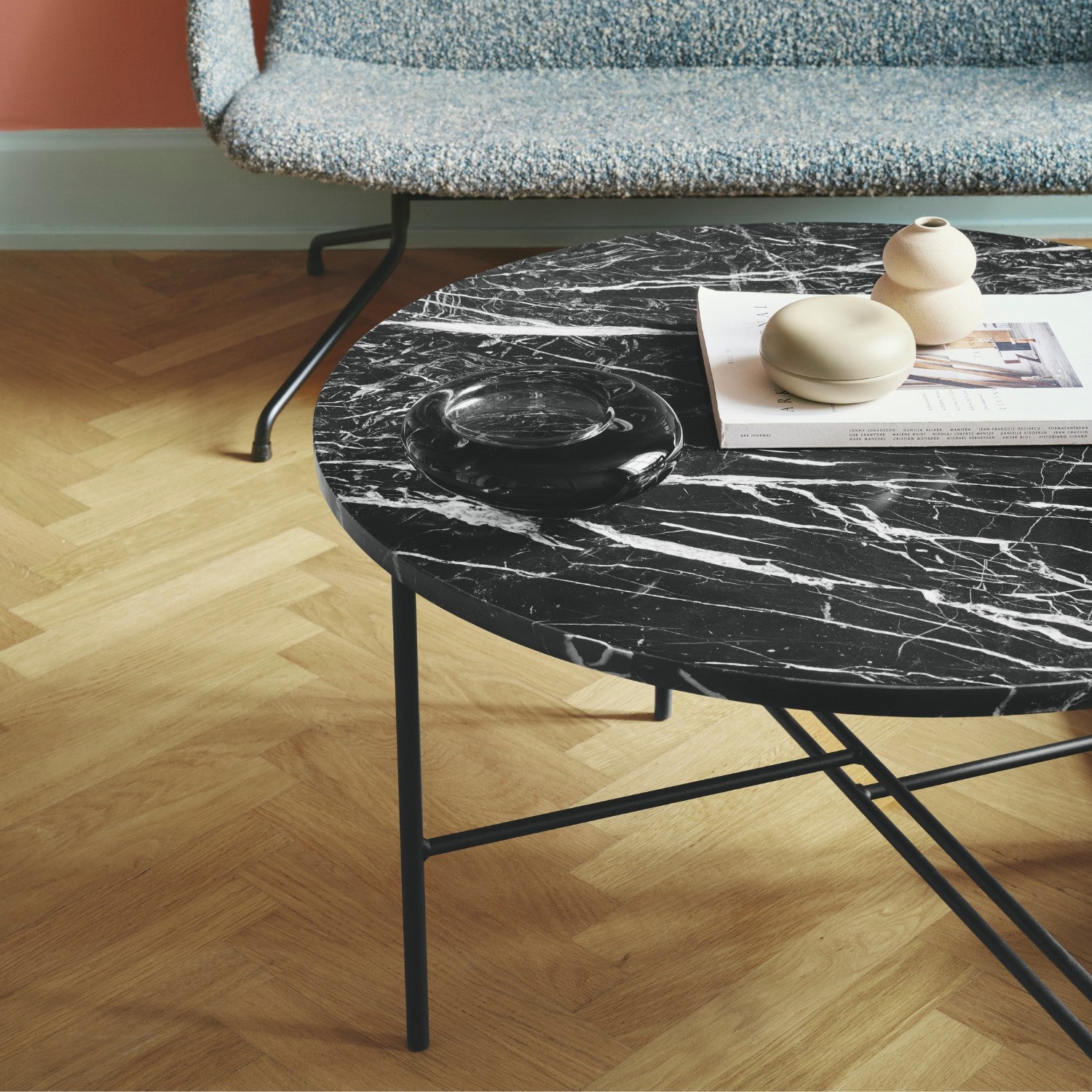 METRO ROUND - Coffee Table