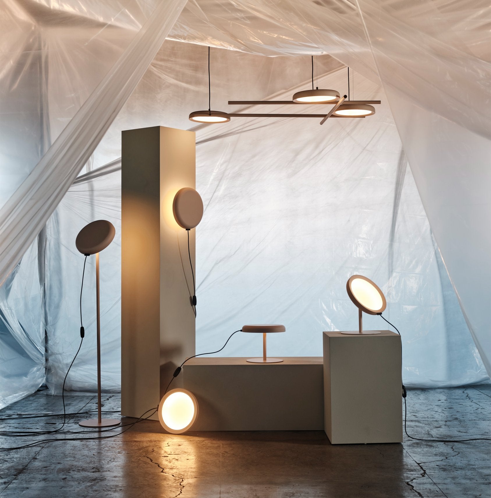 MOOD M-4066 - Floor Lamp