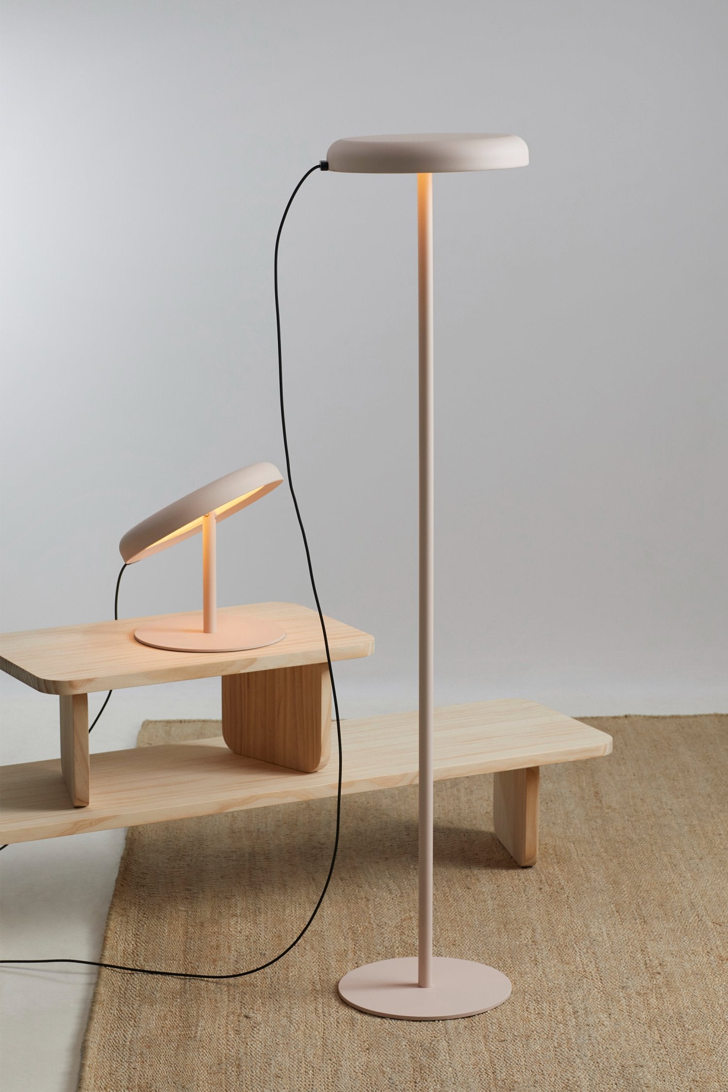 MOOD M-4066 - Floor Lamp