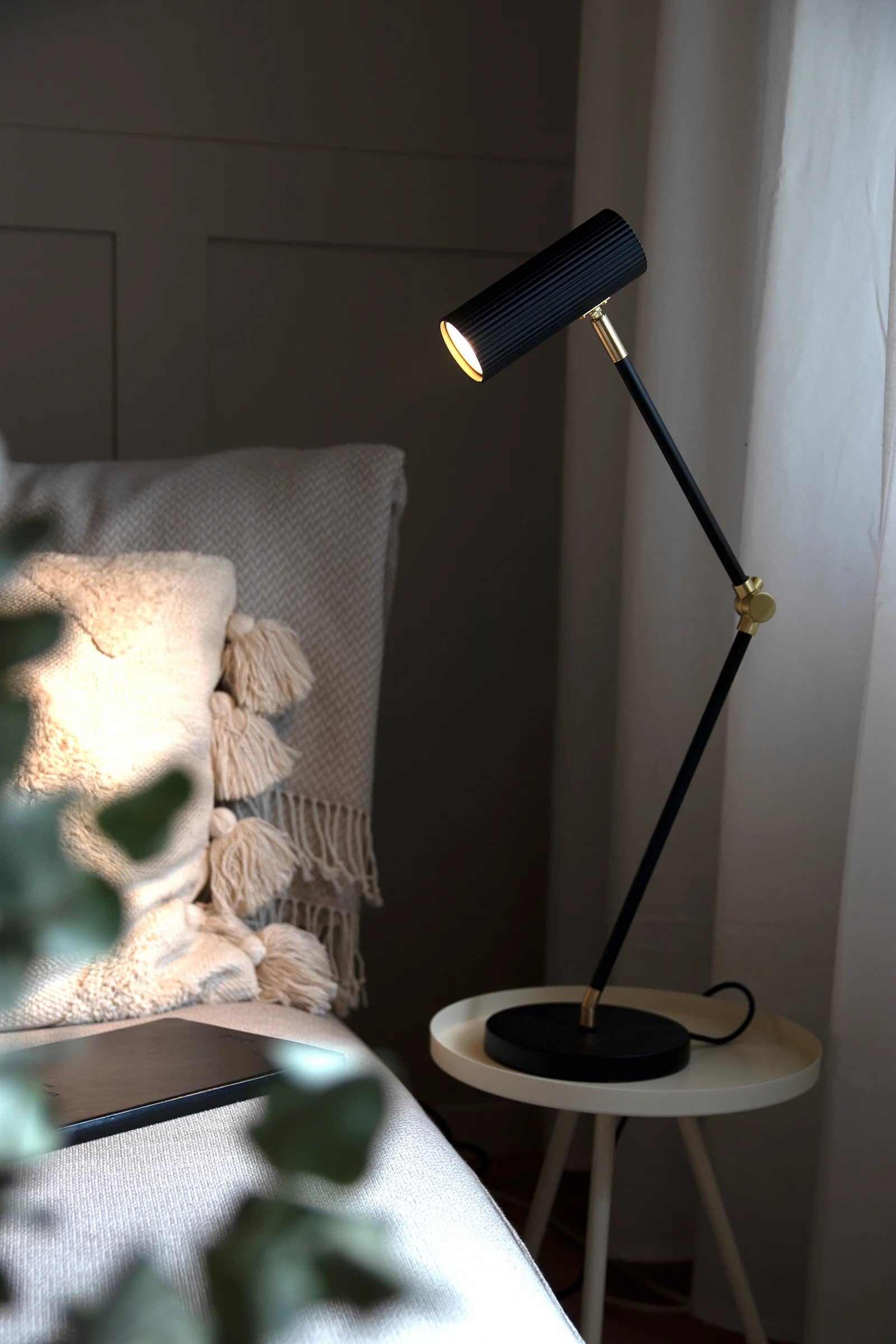 HUBBLE READ - Table Lamp