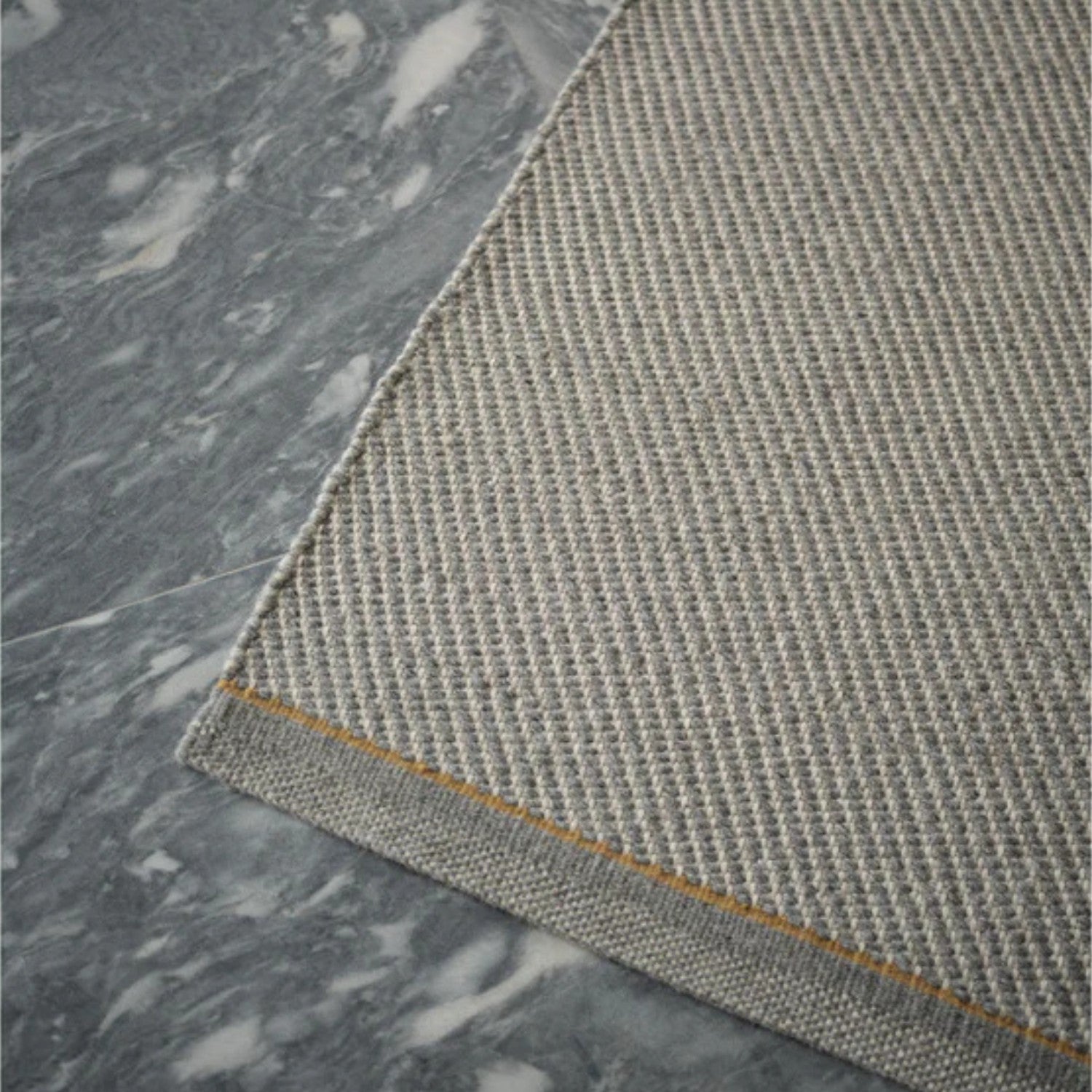 DAWN LIGHT - Rug