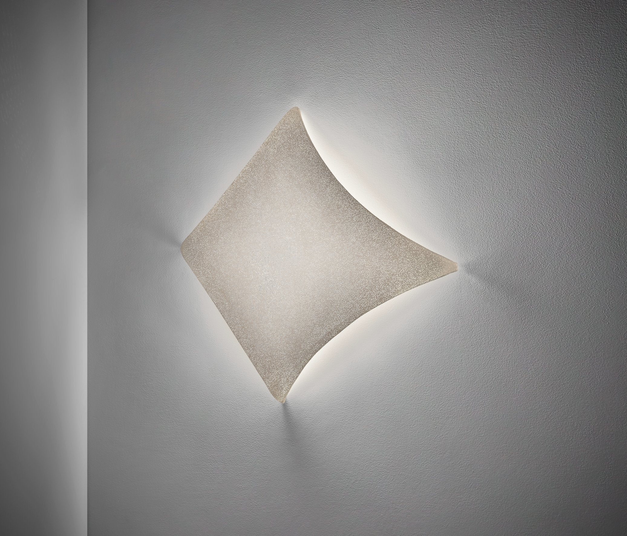 KITE - Ceiling / Wall Light