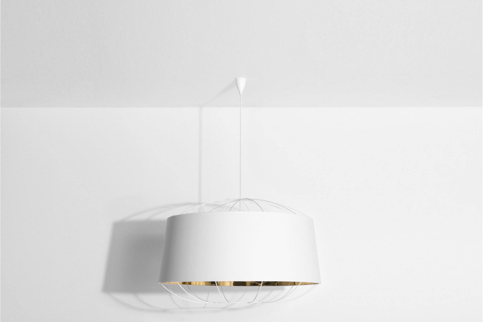 LANTERNA LARGE - Pendant Light - Luminesy